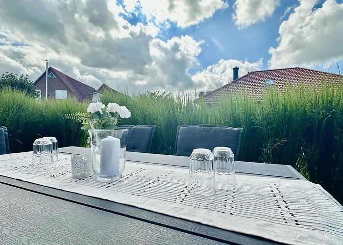 Haus Emmi - Hooksiel Vakantiehuis Schillig
